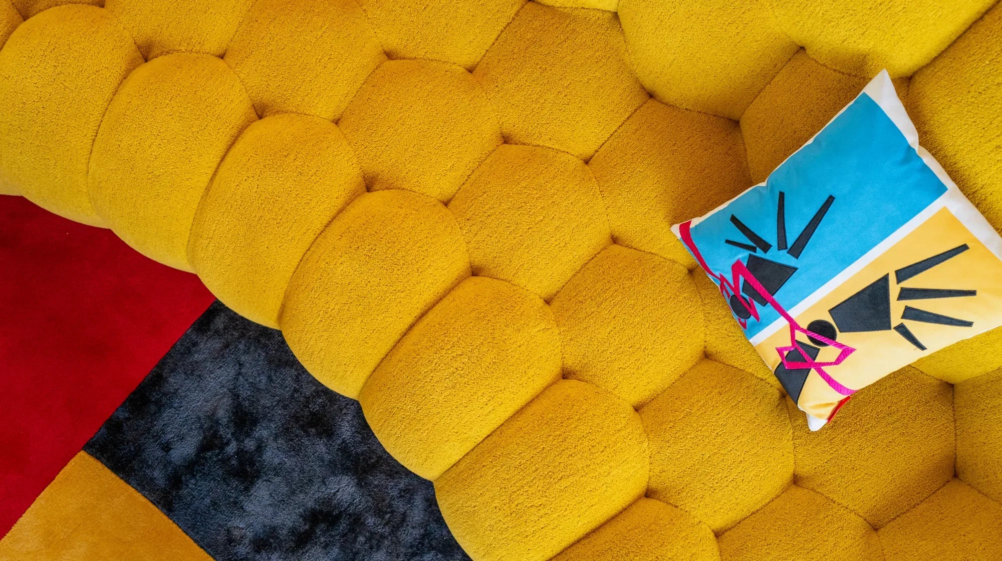 Cloud Signature Armchair detail